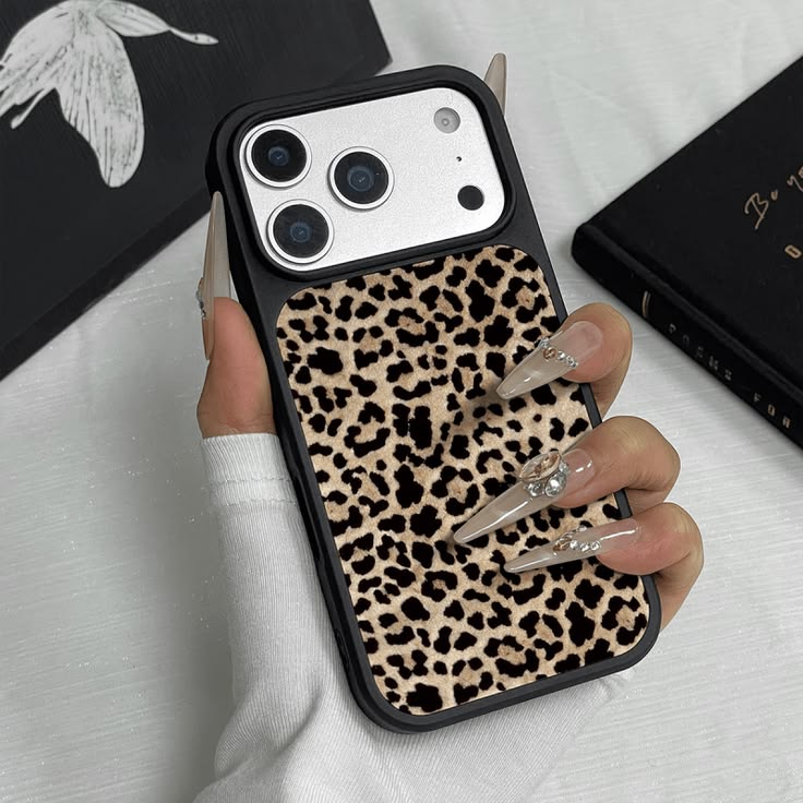 Leopar Tasarımlı Kılıf