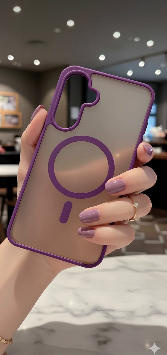 Mat Magsafeli Metal Tuşlı Premium Kılıflar