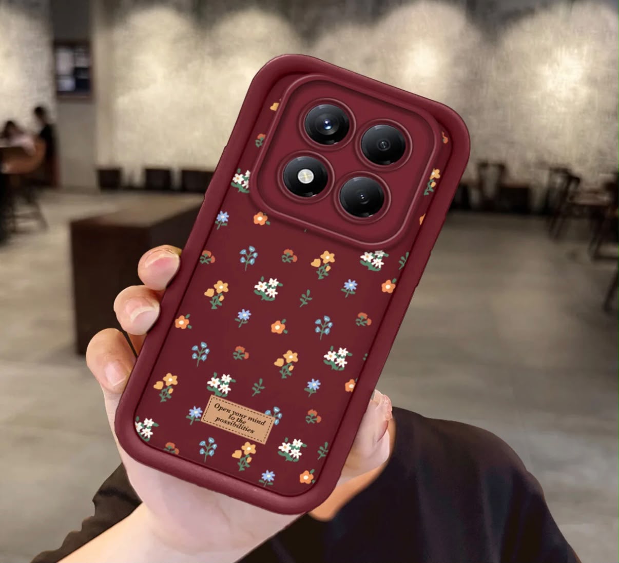 Çiçek Tasarımlı Kamera Korumalı Kılıf
