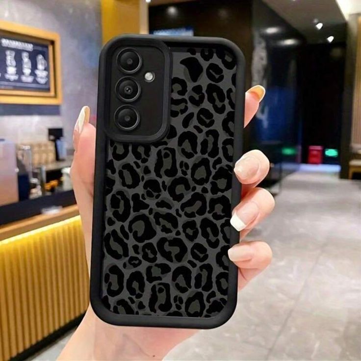 Leopar Tasarımlı Kılıf